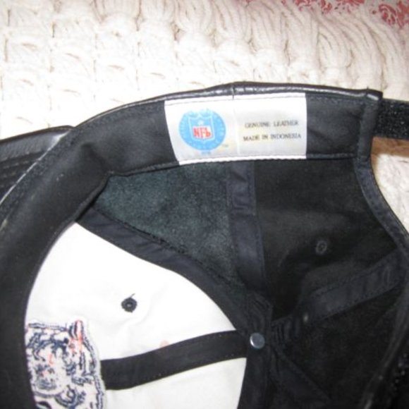 NFL Chicago Bears Black Leather Hat Adjustable Strap - Picture 3 of 8